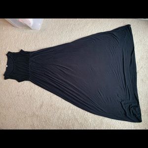 Pink Blush medium black maternity maxi